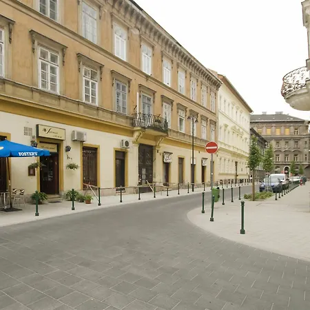 Vendégház Guestrooms