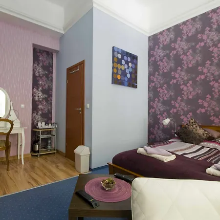 Vendégház Guestrooms 3*