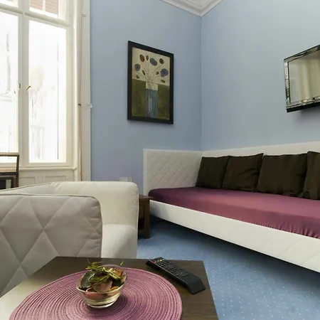 Guestrooms 3*
